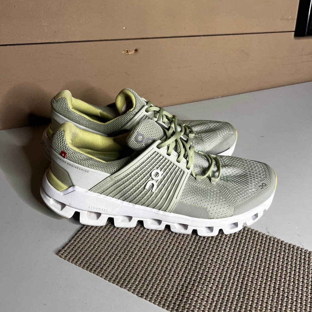 On Running Cloudswift Sage Green Yellow Womens Running Shoes US 9.5 EUR 41